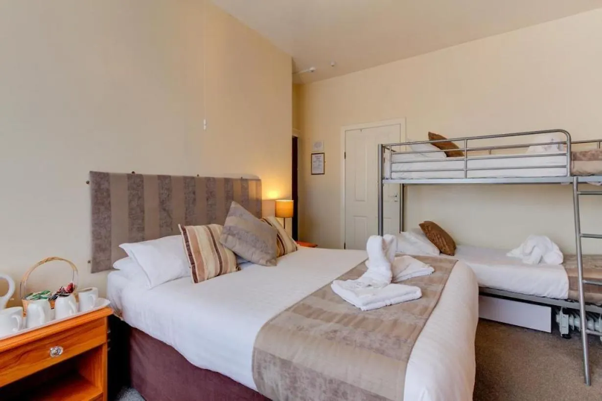 Lyndawn Hotel Blackpool United Kingdom